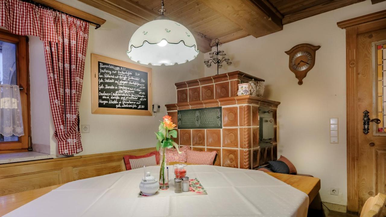 Restaurant-Cafe-Pension Himmel Landshut Exterior photo