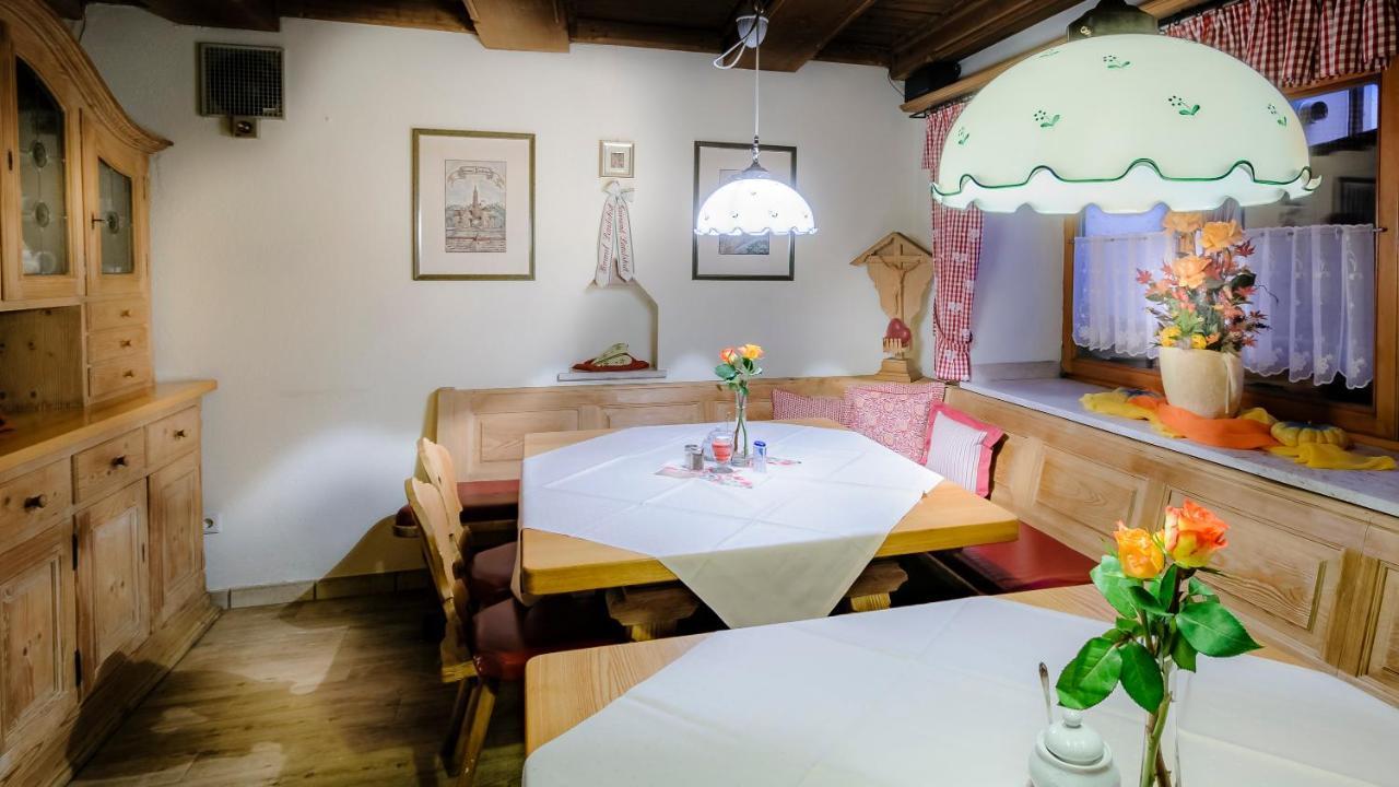 Restaurant-Cafe-Pension Himmel Landshut Exterior photo
